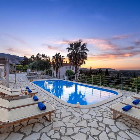 Villa Chrysallis With Heated Pool Georgioupoli Exterior foto